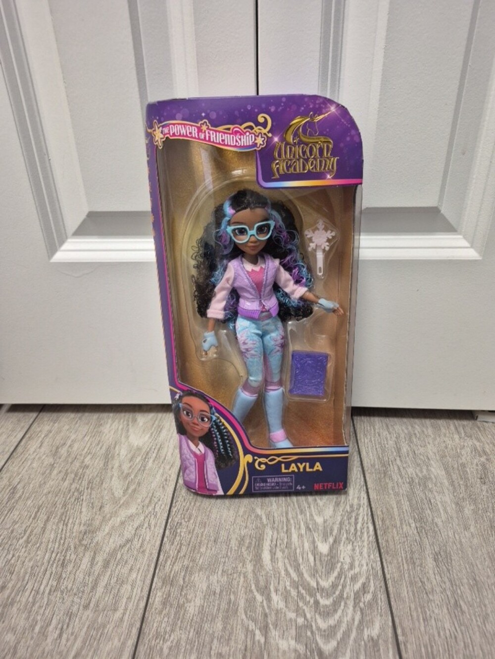 Unicorn Academy Power of Friendship LAYLA 9.5 Inch Fashion Doll With Accessori